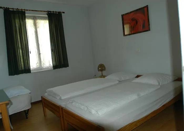 Bamboohouse Motel Riazzino