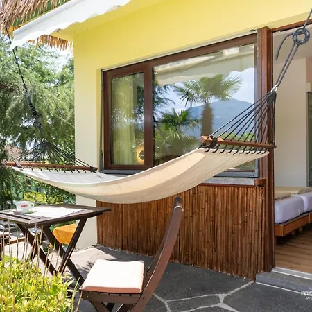 Bamboohouse Motel Riazzino